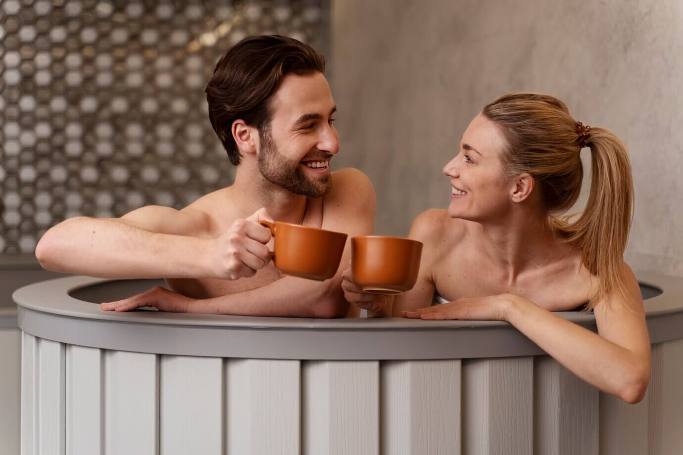 loving-couple-getting-Jacuzzi-Massage